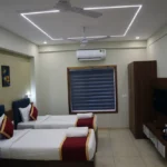 ROYAL EXICUTIVE 3 | Luxury Stay | July 28, 2026