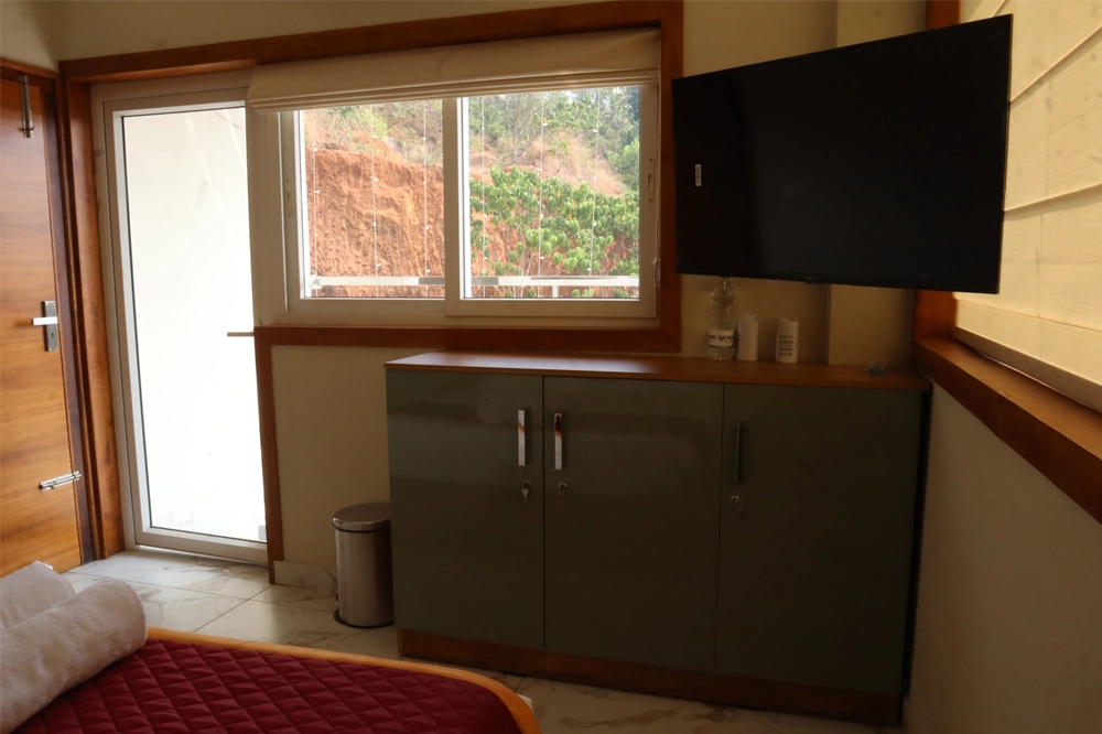 royal suit 6 | Luxury Stay | July 28, 2026