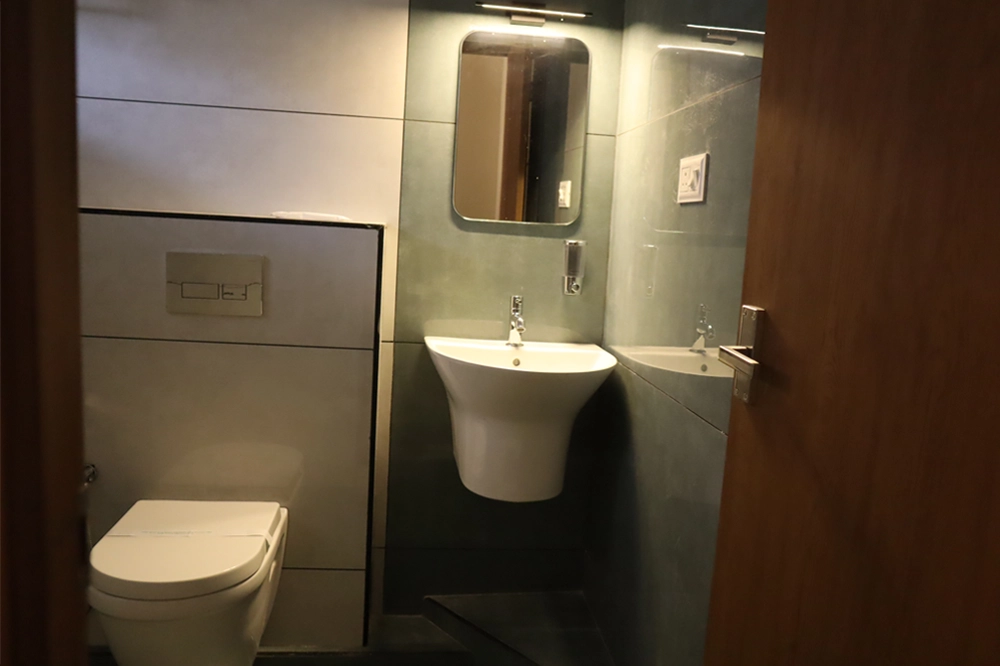 premium exicutive 2 | Luxury Stay | July 28, 2026
